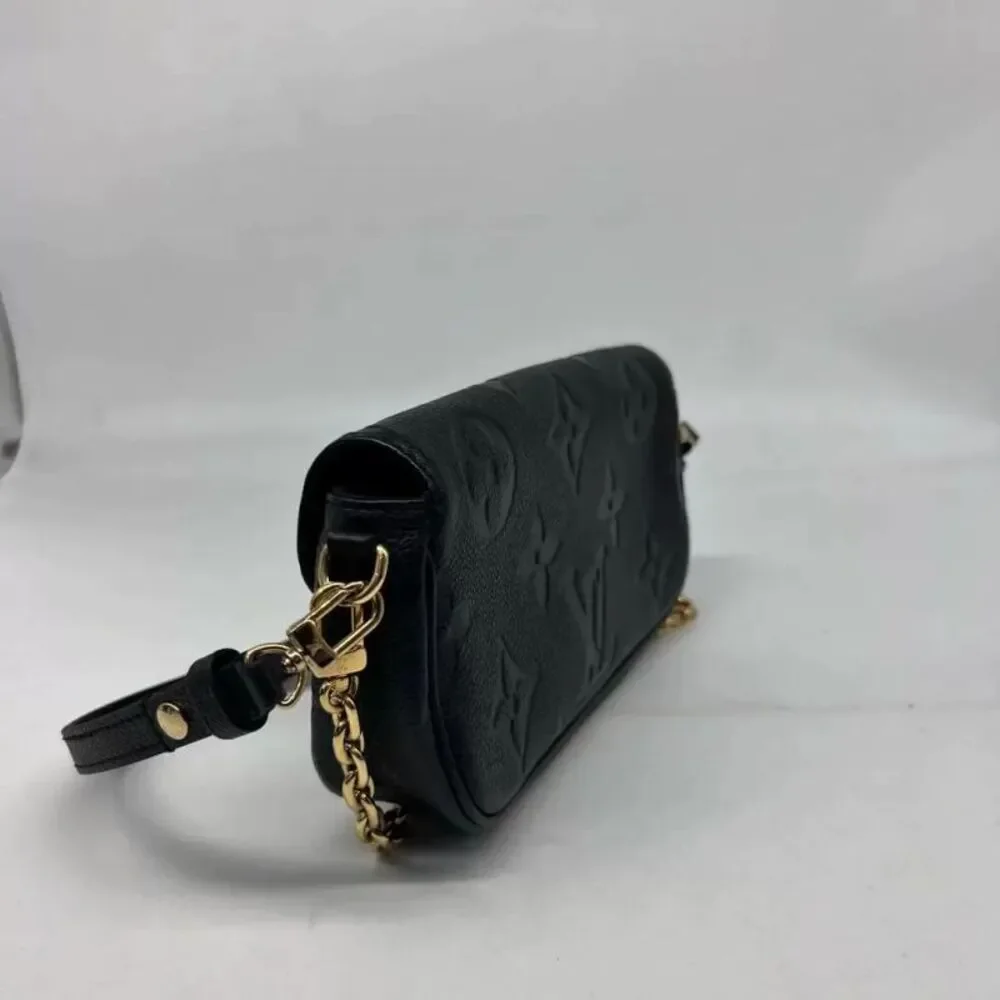 Louis Vuitton Women Pre-Loved Bag Very Good Condition